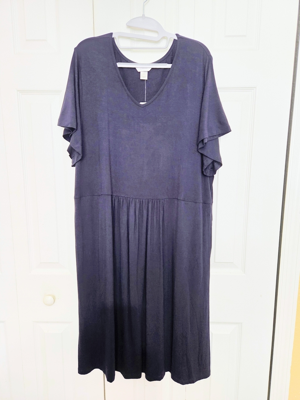 cj banks New Women’s Navy V-Neck Midi Dress